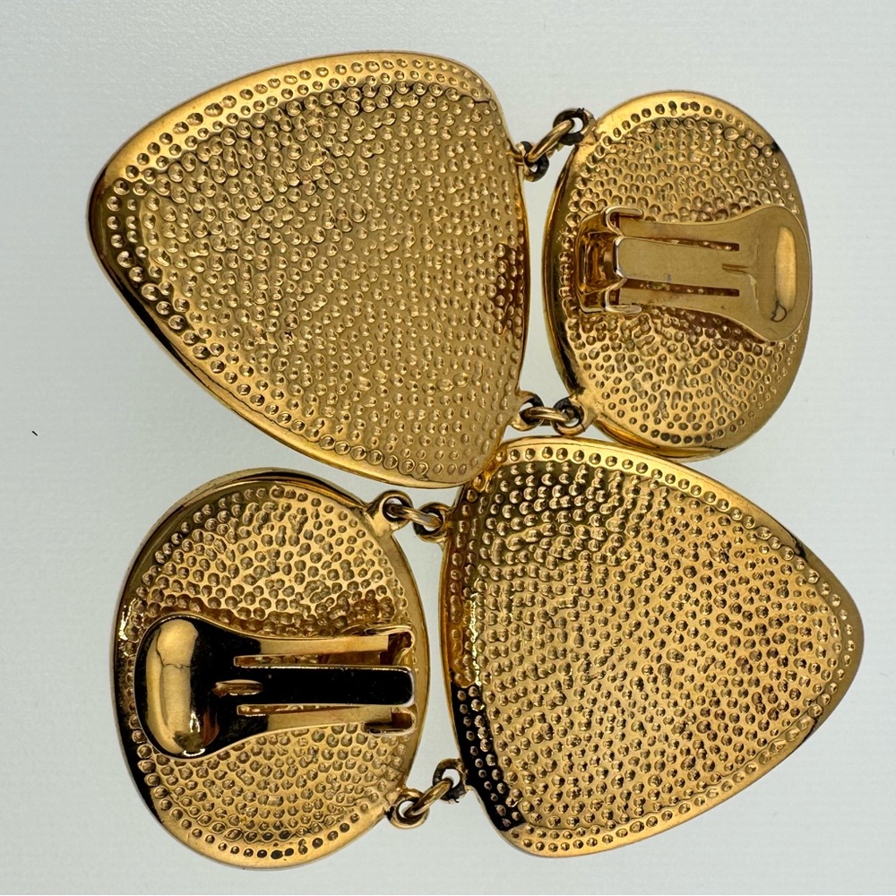 Vintage 80’s Elegant Gold and Black Dangle Clip Earrings - Picture 3 of 8